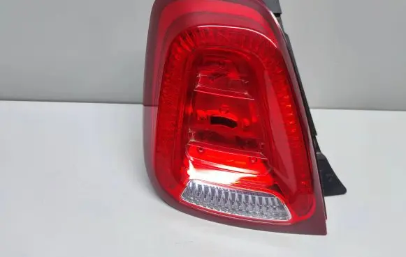 Fiat 500 Rear/tail lights 52007424