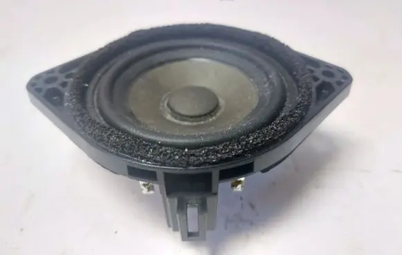 KIA Sorento Front door speaker 96350L1200