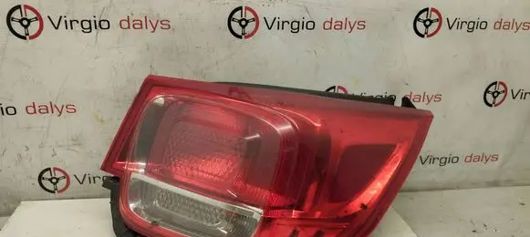 Chevrolet Malibu Rear/tail lights 90010663 25920376