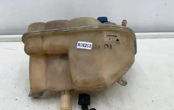 Audi A8 S8 D3 4E Coolant expansion tank/reservoir 4E0121403C