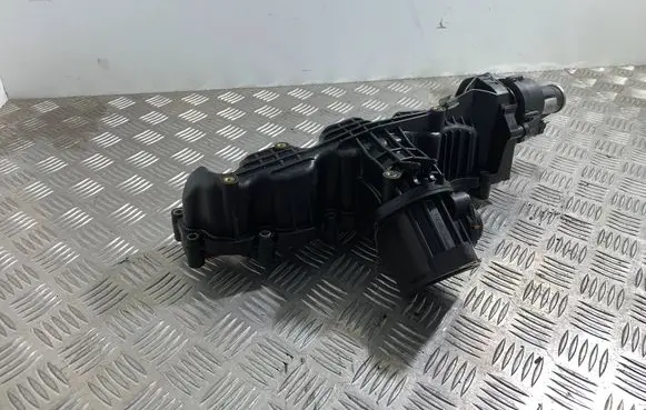 Skoda Superb B6 (3T) Intake manifold 03L129711