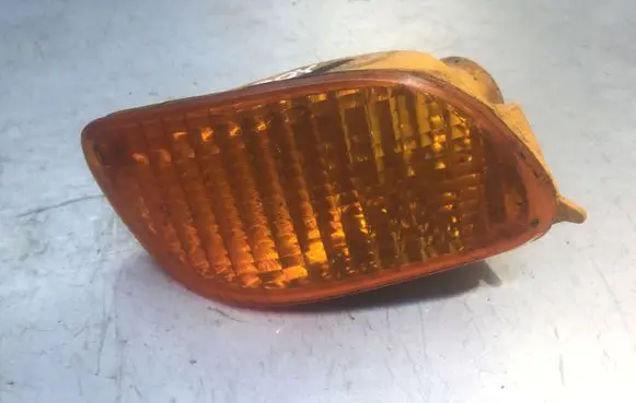 Ford Focus Front indicator light XS4X13368