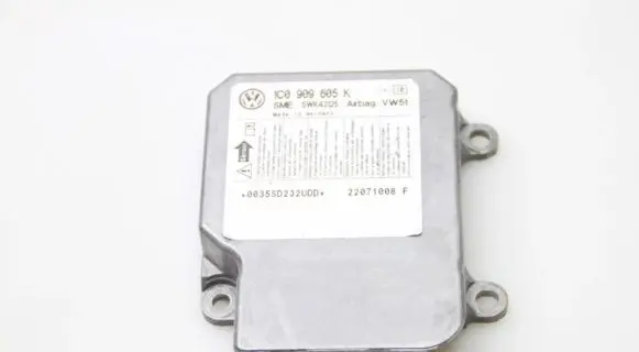 Volkswagen Polo Airbag control unit/module 1C0909605K