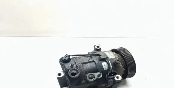 KIA Sportage Air conditioning (A/C) compressor (pump) F500NFFEA02