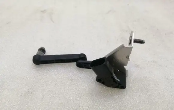 Rear air suspension level height sensor