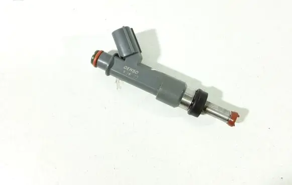 Toyota C-HR I Fuel injector 232500T110 263012123