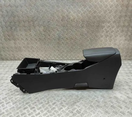 KIA Niro Center console 84680AT900