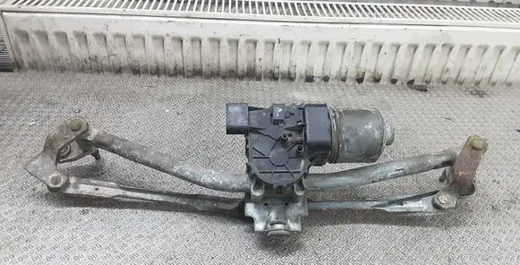 Skoda Fabia Mk1 (6Y) Front wiper linkage and motor 6Q1955119A