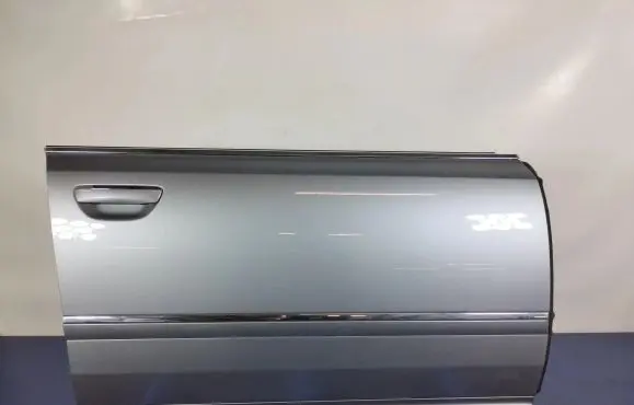 Audi A8 S8 D3 4E Front door