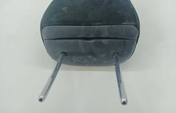 Honda CR-V Front seat headrest 