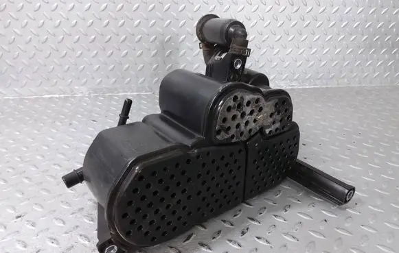 Audi A8 S8 D4 4H Active carbon filter fuel vapour canister 4H0201801A