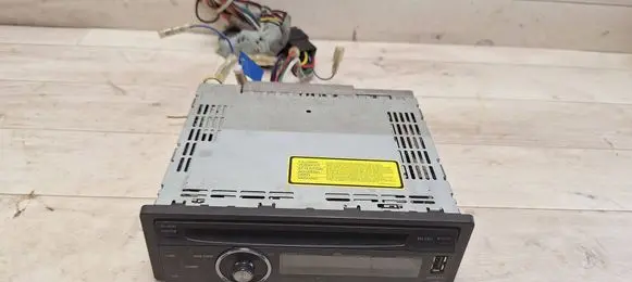 Nissan Vanette Radio/CD/DVD/GPS head unit PI437270055010