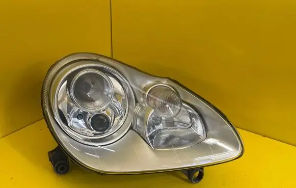 Porsche Cayenne (9PA) Headlight/headlamp 7L5941006AR
