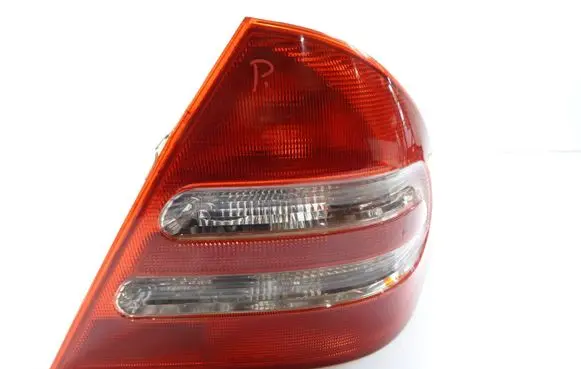 Mercedes-Benz C W203 Rear/tail lights