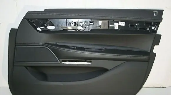 BMW 7 G11 G12 Front door card panel trim 