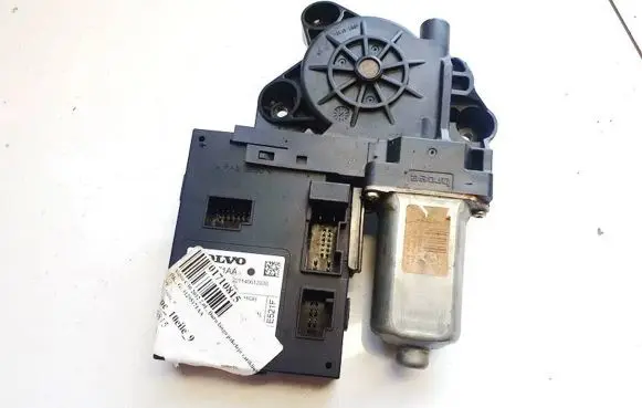 Volvo C30 Front door window regulator motor 31295171AA 5WK48971L