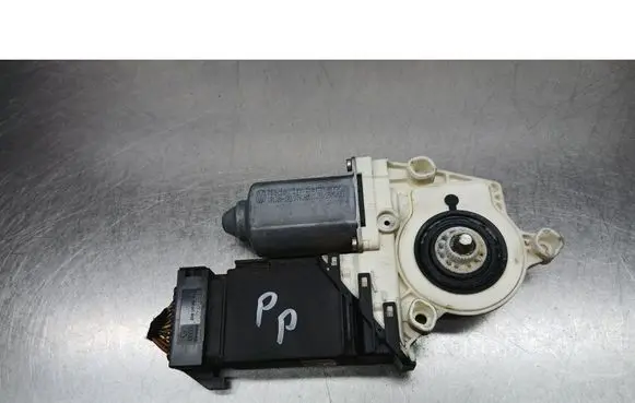 Seat Leon (1M) Front door window regulator motor 1C1959802