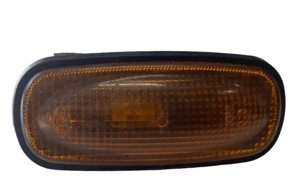 Land Rover Freelander Front fender indicator light 236577