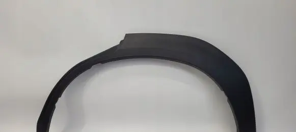Suzuki SX4 S-Cross Front arch trim 