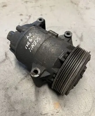 Renault Scenic II - Grand scenic II Air conditioning (A/C) compressor (pump) 01140018 8200309193 01154103158