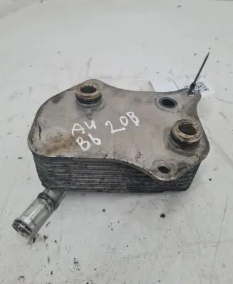 Engine oil radiator