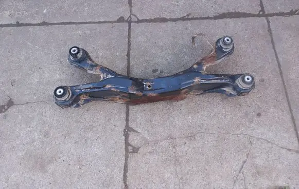 Saab 9-5 Rear subframe