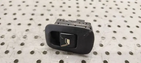Citroen C4 I Picasso Electric window control switch 96639378ZD 11662