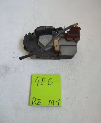 Peugeot 206 Rear door lock 348929