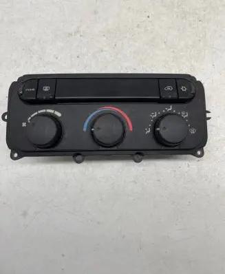 Chrysler Voyager Climate control unit 05005038AA 038AA 3400691600