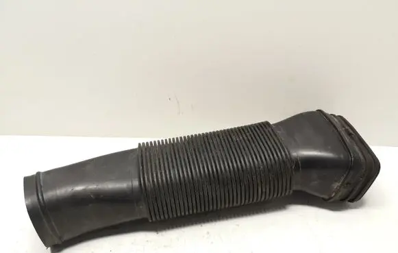 Skoda Fabia Mk2 (5J) Air intake duct part 6R0129618