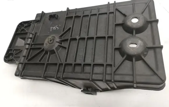 Mazda CX-5 Battery box tray KE7056041