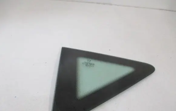 Peugeot 207 Rear vent window glass 43001057