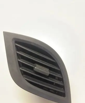 Hyundai Genesis Dash center air vent grill 974202M000 U06847 3800