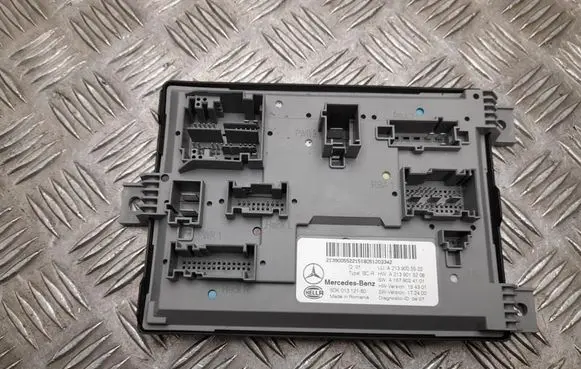 Mercedes-Benz E W213 Comfort/convenience module A2139005522