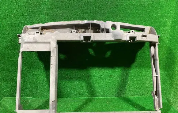 Peugeot 208 I Radiator support slam panel 9801492280