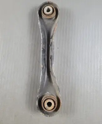 Rear upper control arm/wishbone