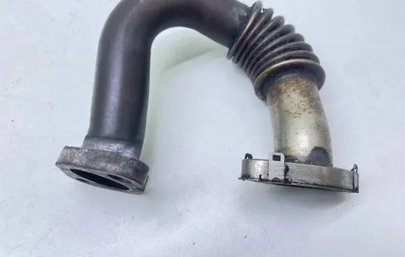 Audi A3 S3 A3 Sportback 8P EGR valve line/pipe/hose