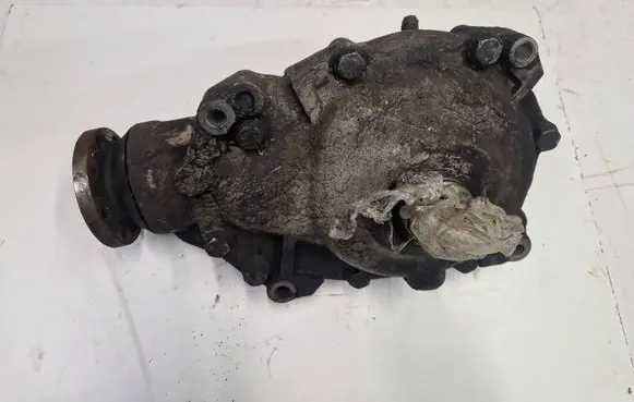BMW 3 E90 E91 Front differential 7533970