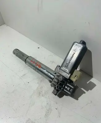 BMW 5 E60 E61 Seat adjustment motor 390203233