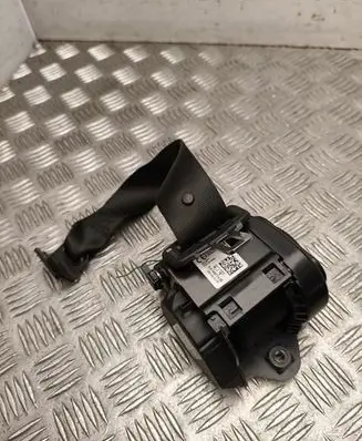 BMW 2 F44 Rear seatbelt 7488774
