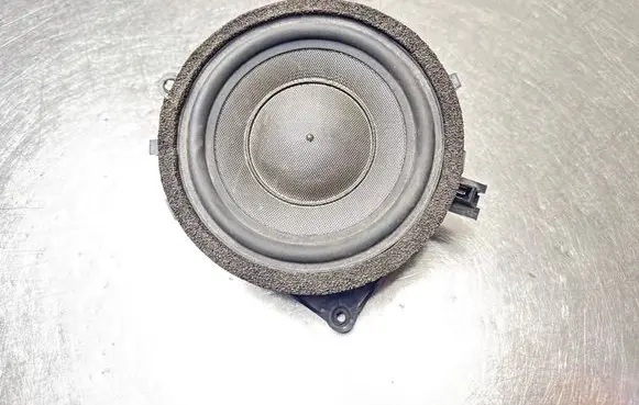 Volvo XC70 Rear door speaker 3533907 5330010001 CDV5A