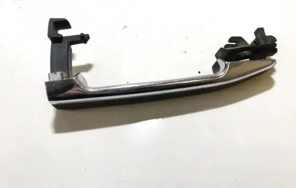 Mercedes-Benz E W124 Front door exterior handle