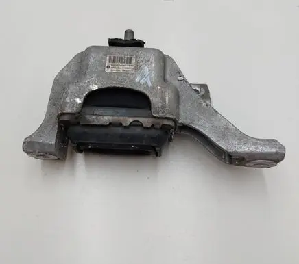 Mini Cooper Countryman R60 Engine mount bracket G2005006