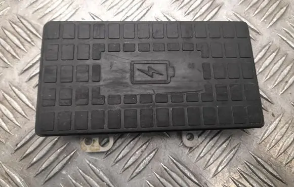 Ford Explorer VI Wireless charging module JL1T19J235BD