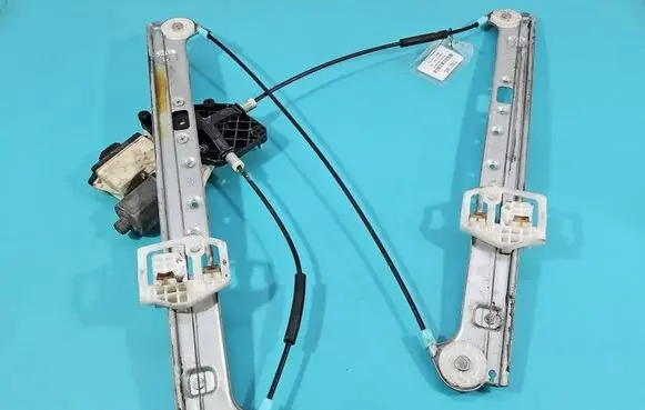 BMW X3 E83 Front door window regulator with motor IMPRK1557805