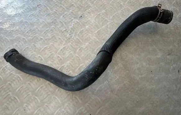 Renault Scenic III - Grand scenic III Engine coolant pipe/hose