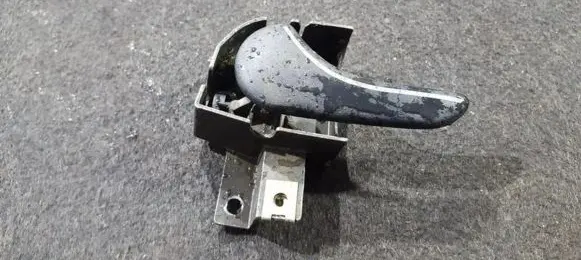 Saab 9000 CS Rear door interior handle 