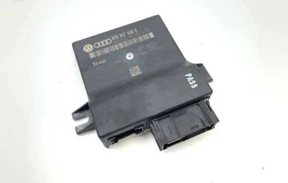 Audi A8 S8 D3 4E Gateway control module 4E0907468E 4E0910468B