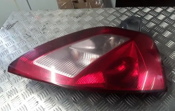 Renault Megane II Rear/tail lights 8200073237