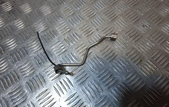 BMW 6 F12 F13 Fuel line pipe NERA